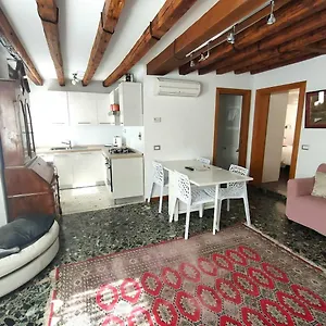  Appartamento Ca'rialto